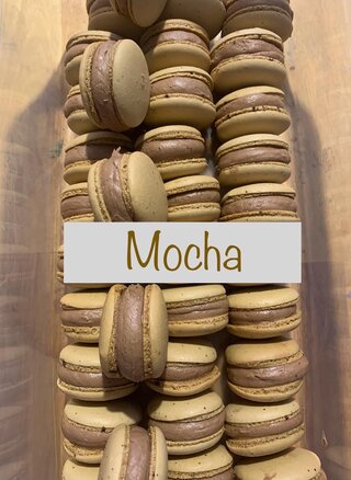 mocha macarons